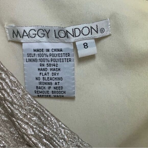 MAGGY LONDON Women's Faded Gold Metallic Frost Asymmetric Cocktail Dress - Picture 5 of 6